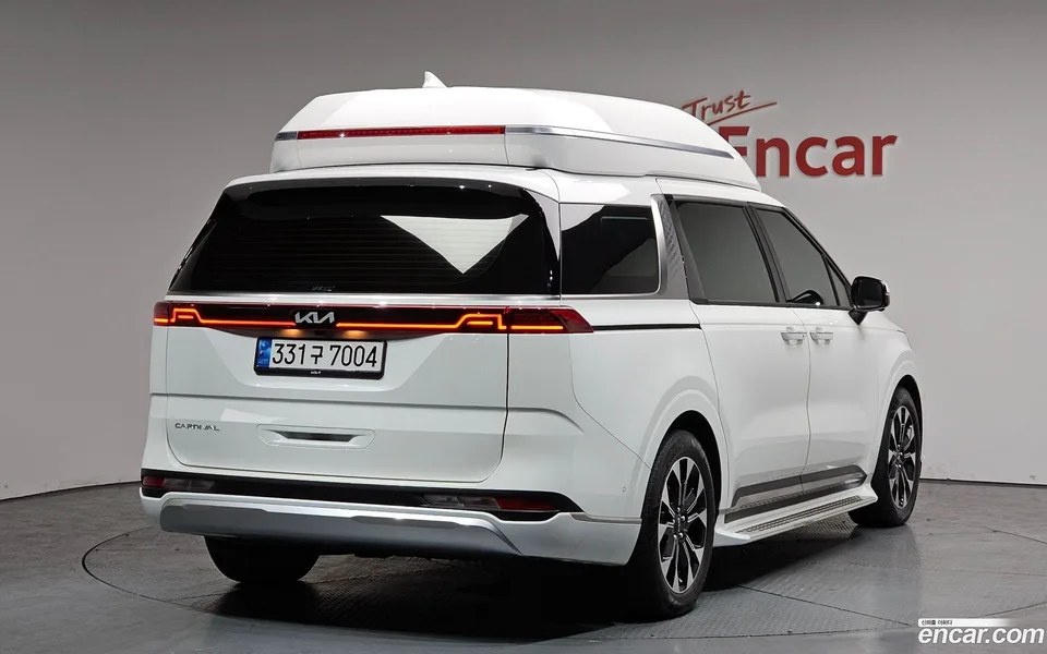Kia Carnival 9 2022 — миниатюра 2
