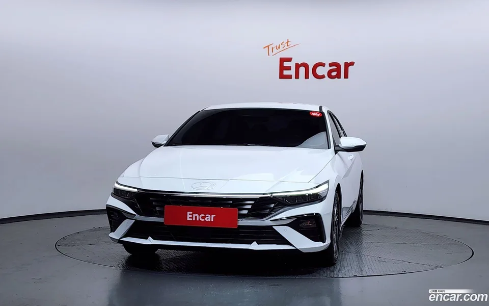 Hyundai Avante CN7 Hybrid 2025 — миниатюра 3