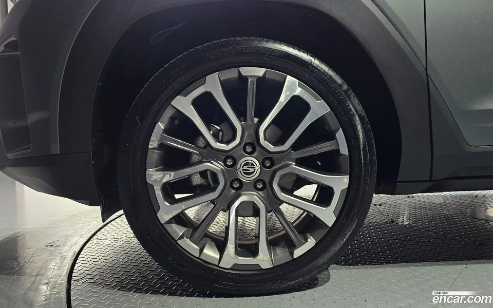 KG Mobility Torres 1.5 4WD 2022 — миниатюра 5
