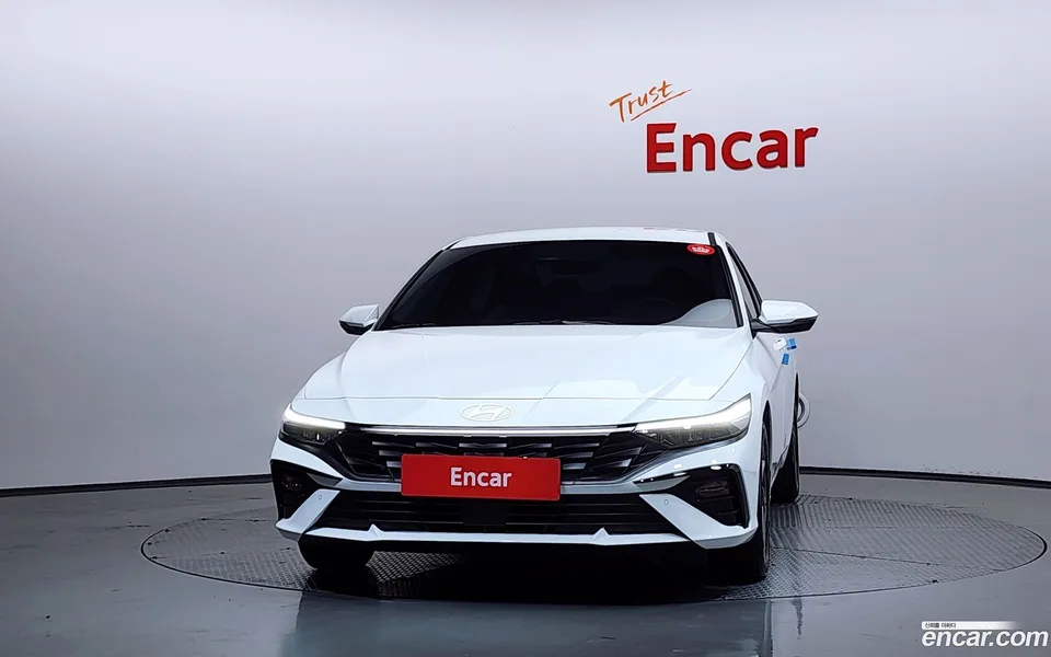 Hyundai Avante CN7 Hybrid 2025 — миниатюра 3