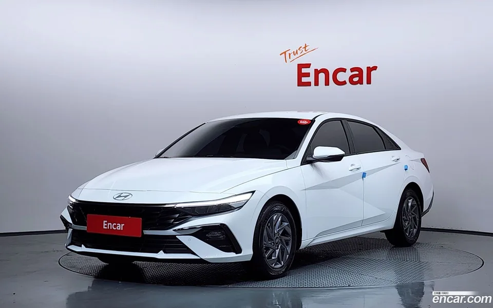 Hyundai Avante CN7 Hybrid 2025 — фото 1, купить с доставкой в Москву