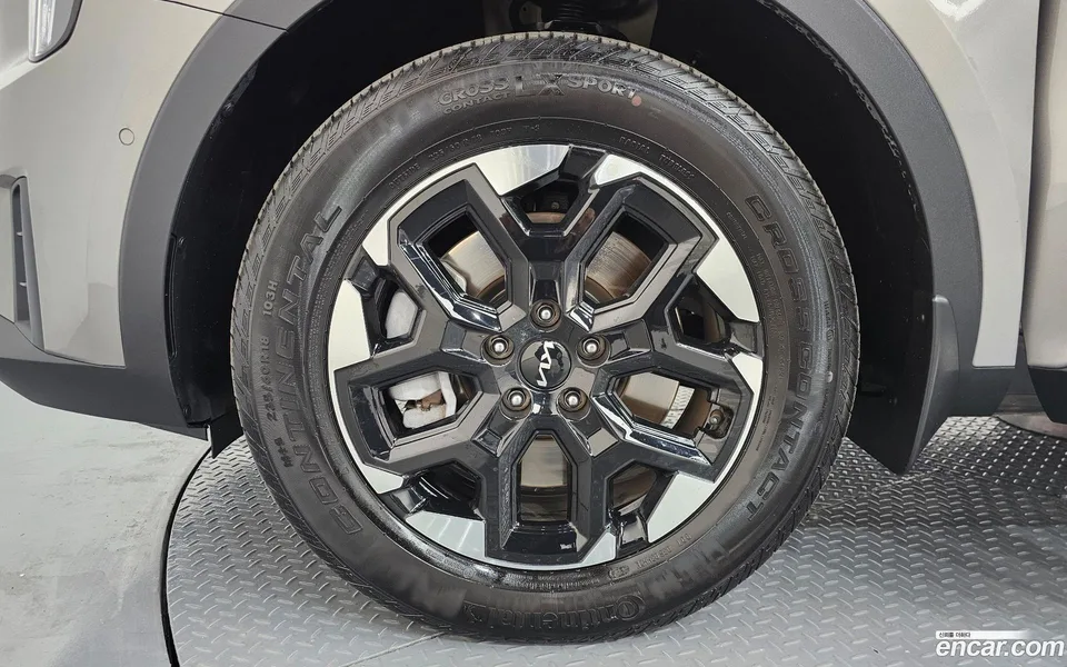 Kia Sorento 2.5T 2WD 2024 — миниатюра 5
