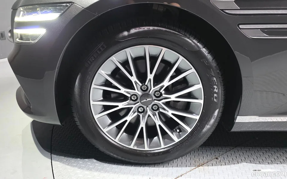 Genesis G80 2.5 2WD 2022 — миниатюра 5