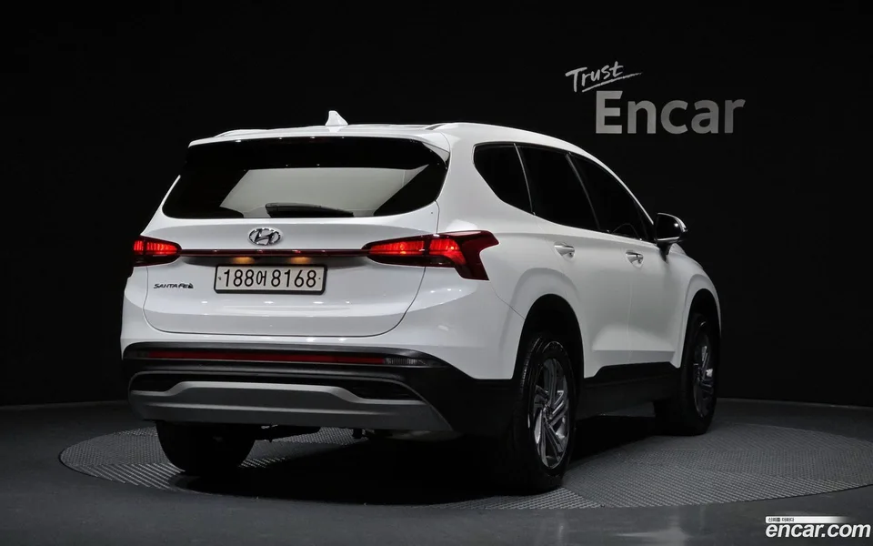 Hyundai SantaFe 2.2 2WD 2023 — миниатюра 2