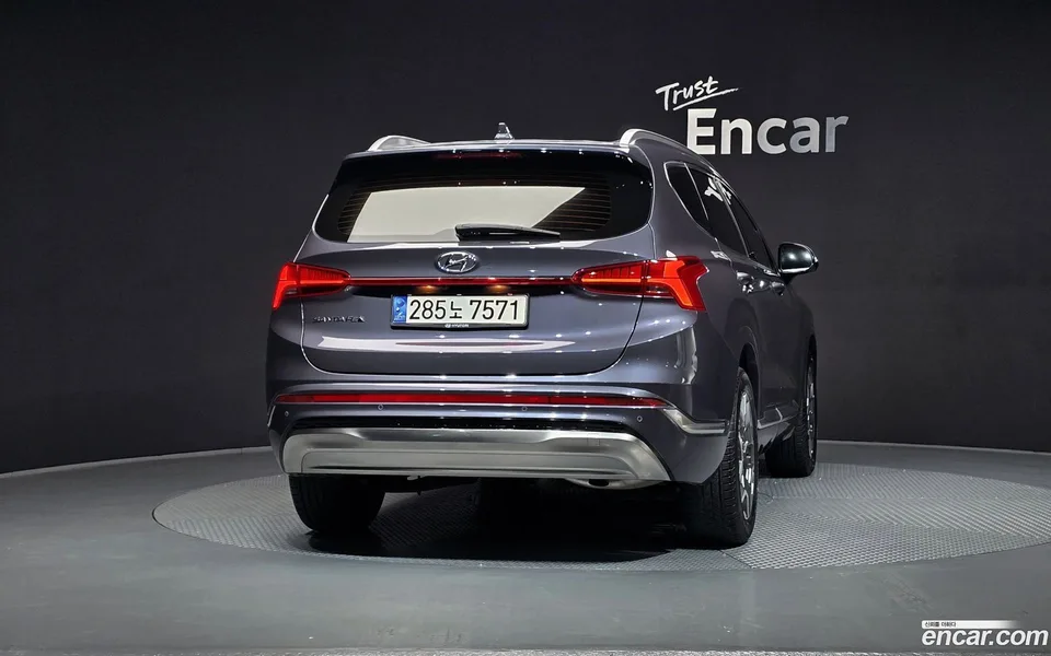 Hyundai Santa Fe HEV 1.6 2WD 2022 — миниатюра 4