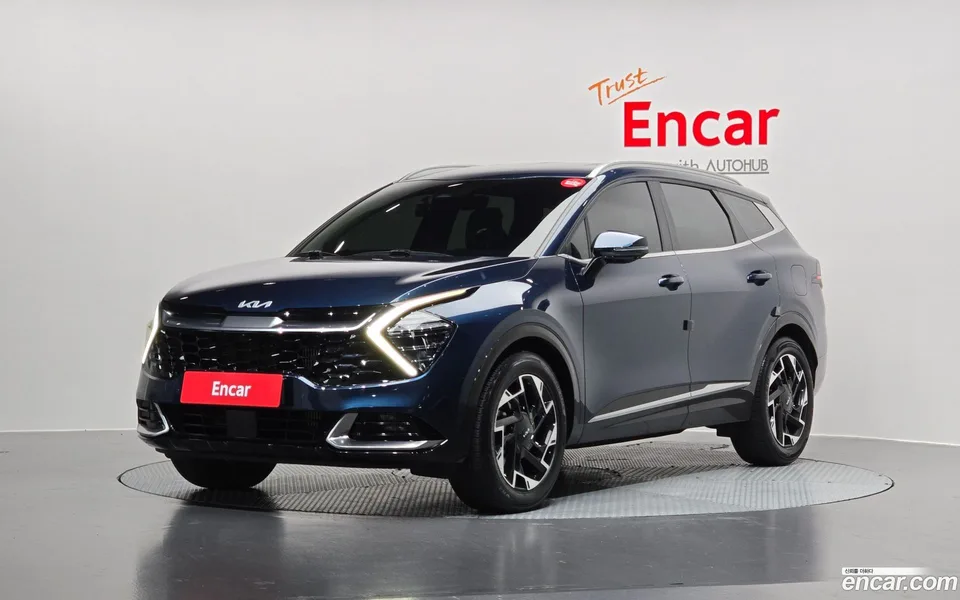 Kia Sportage 1.6 2WD 2022 — фото 1, купить с доставкой в Москву