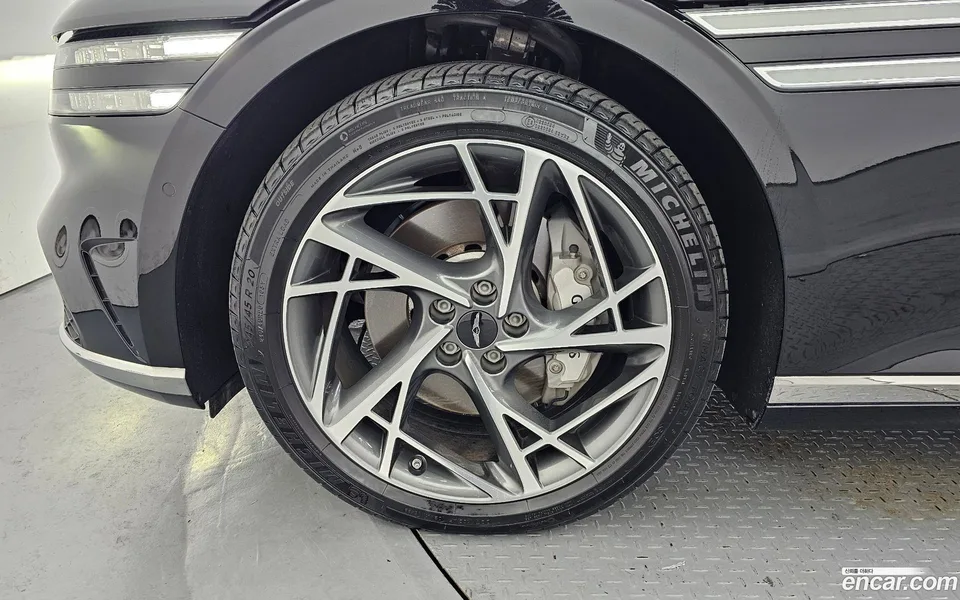 Genesis G90 3.5 AWD 2023 — миниатюра 5