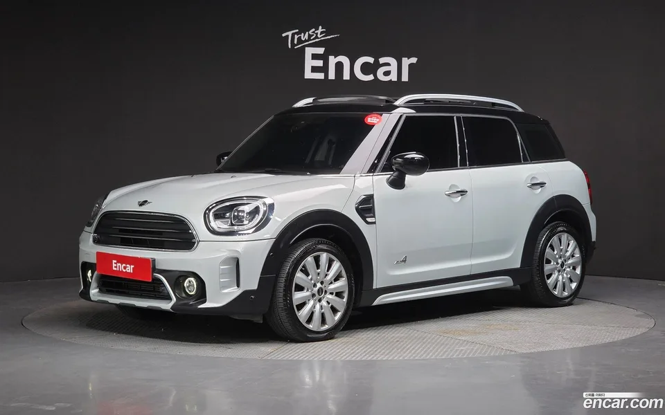 MINI Cooper D Countryman ALL4 2022 — фото 1, купить с доставкой в Москву