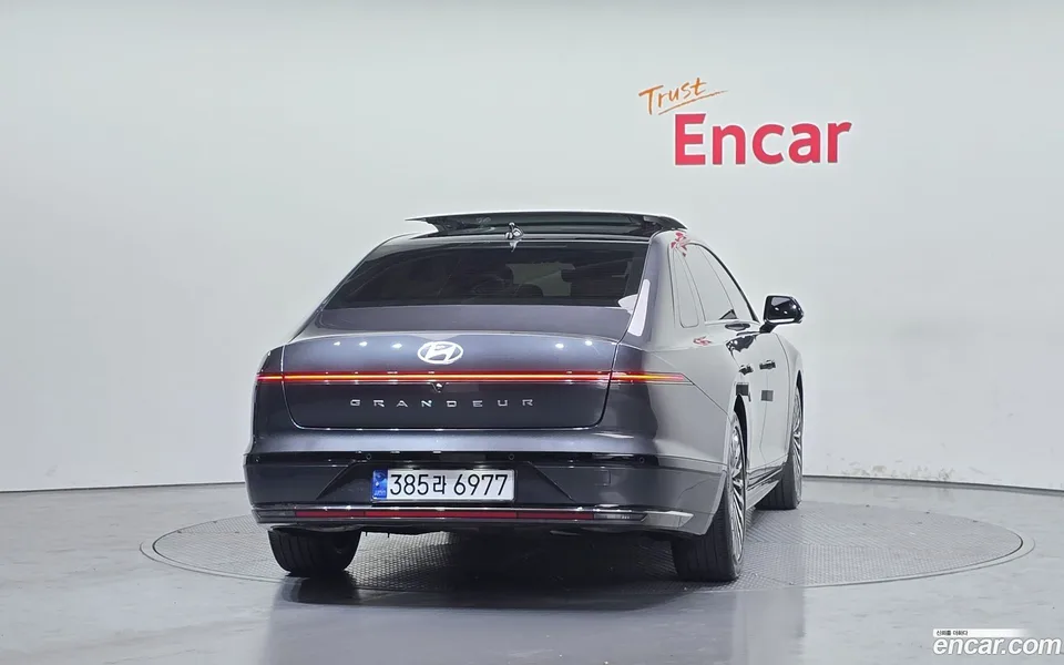 Hyundai Grandeur Hybrid 2023 — миниатюра 4