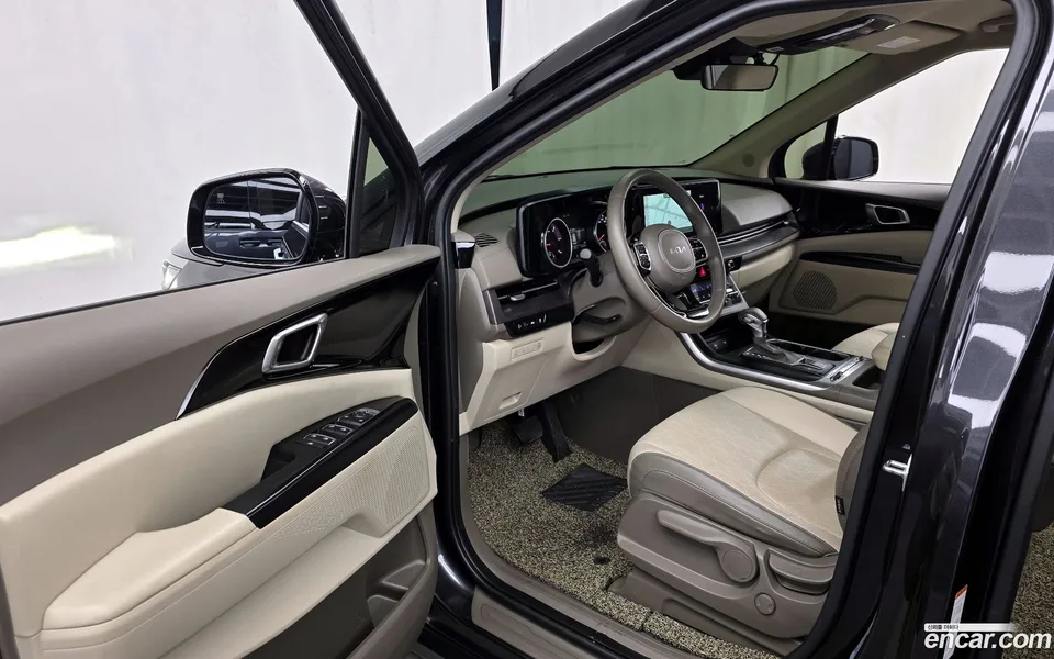 Kia Carnival 9 2022 — миниатюра 5