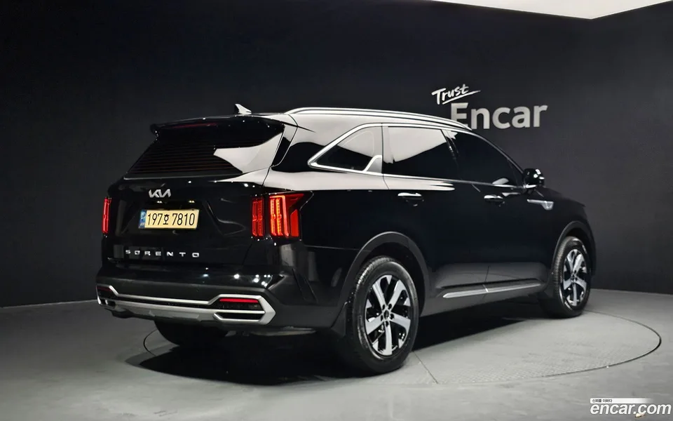 Kia Sorento 2.5T 2WD 2022 — миниатюра 2