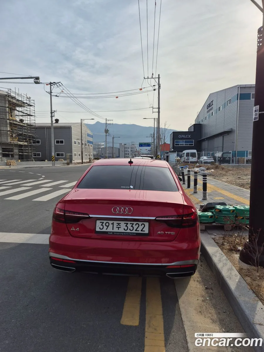 Audi A4 40 TFSI 2023 — миниатюра 4