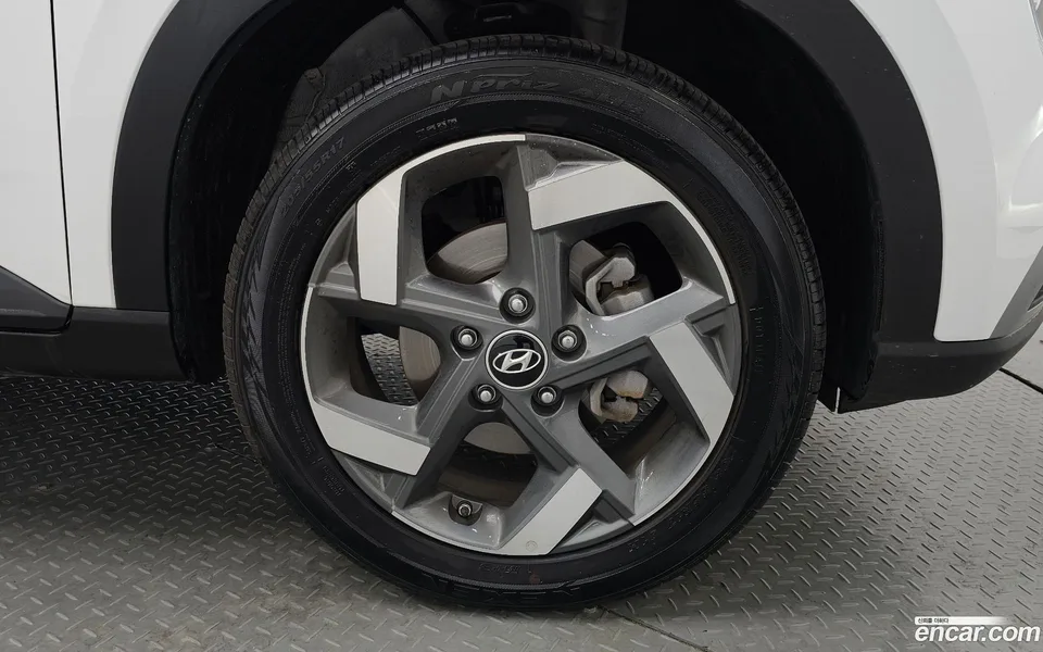 Hyundai Venue 1.6 2024 — миниатюра 5