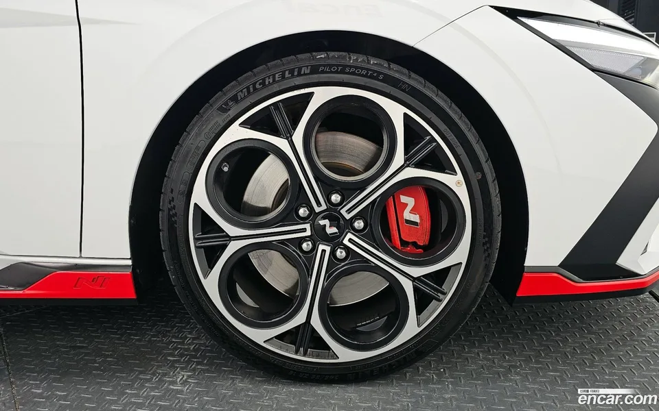 Hyundai Avante CN7 2.0 N 2025 — миниатюра 5