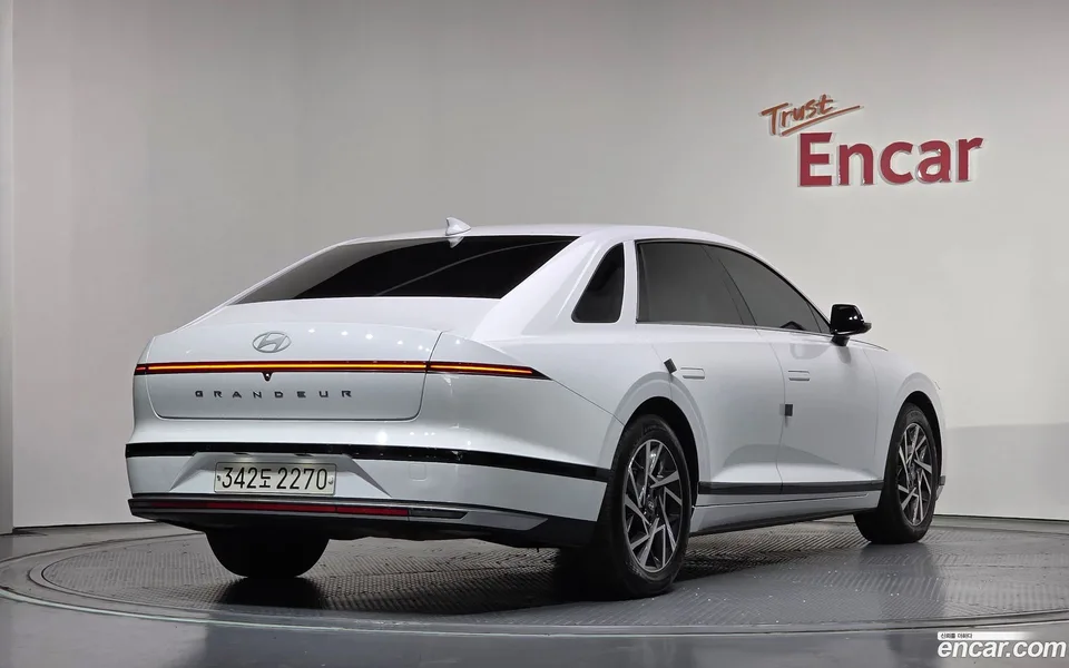 Hyundai Grandeur 3.5 LPG 2WD 2023 — миниатюра 2