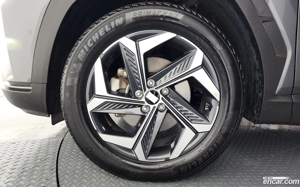 Hyundai Tucson 2.0 2WD 2023 — миниатюра 5