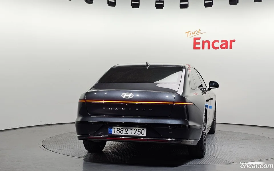 Hyundai Grandeur 2.5 2WD 2024 — миниатюра 4