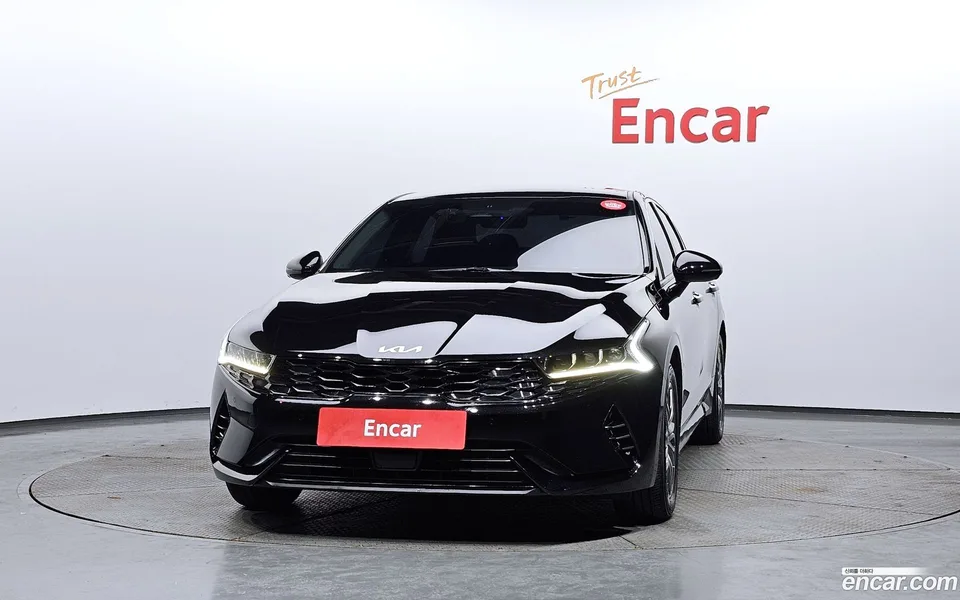 Kia K5 Hybrid 2023 — миниатюра 3