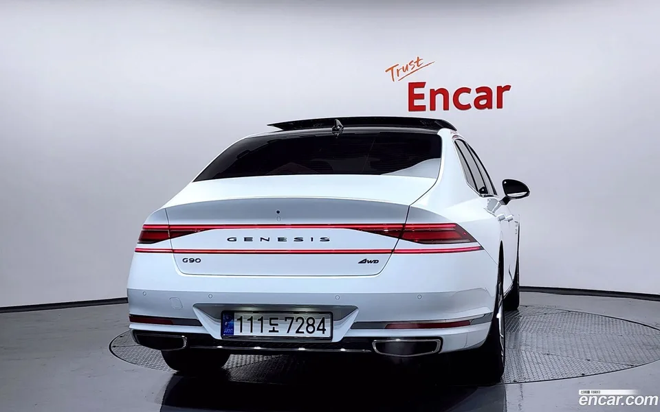 Genesis G90 3.5 AWD 2023 — миниатюра 4