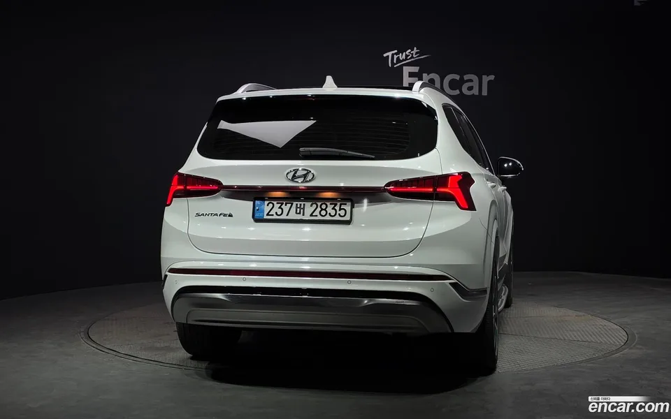 Hyundai SantaFe 2.5T 2WD 2023 — миниатюра 4