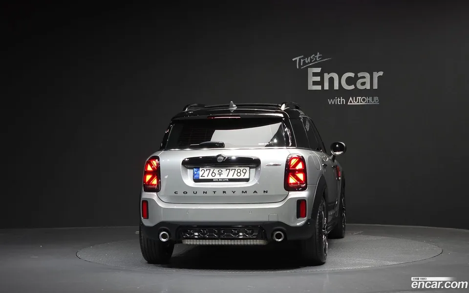MINI Cooper S Countryman JCW 2023 — миниатюра 4