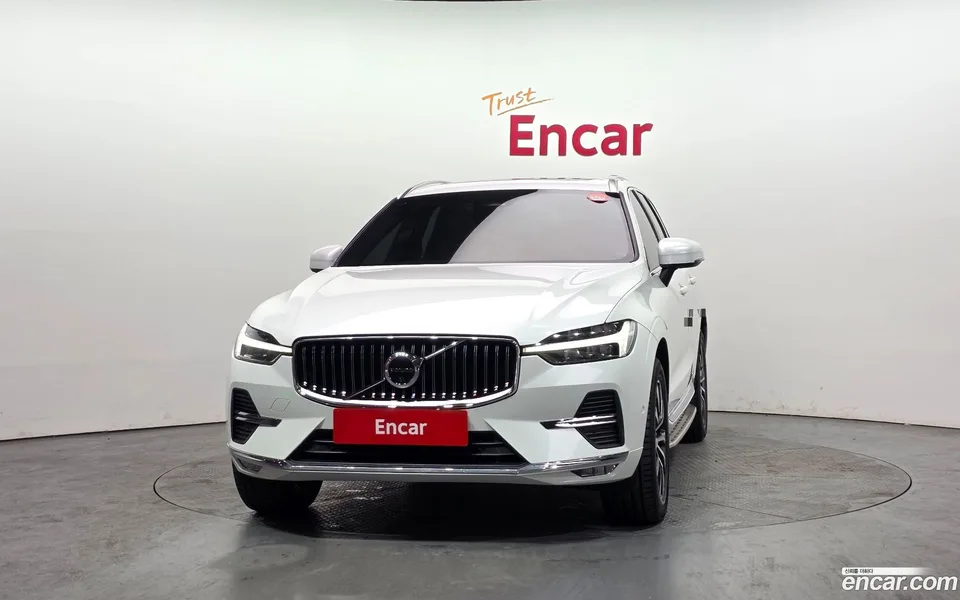 Volvo XC60 B5 2023 — миниатюра 3
