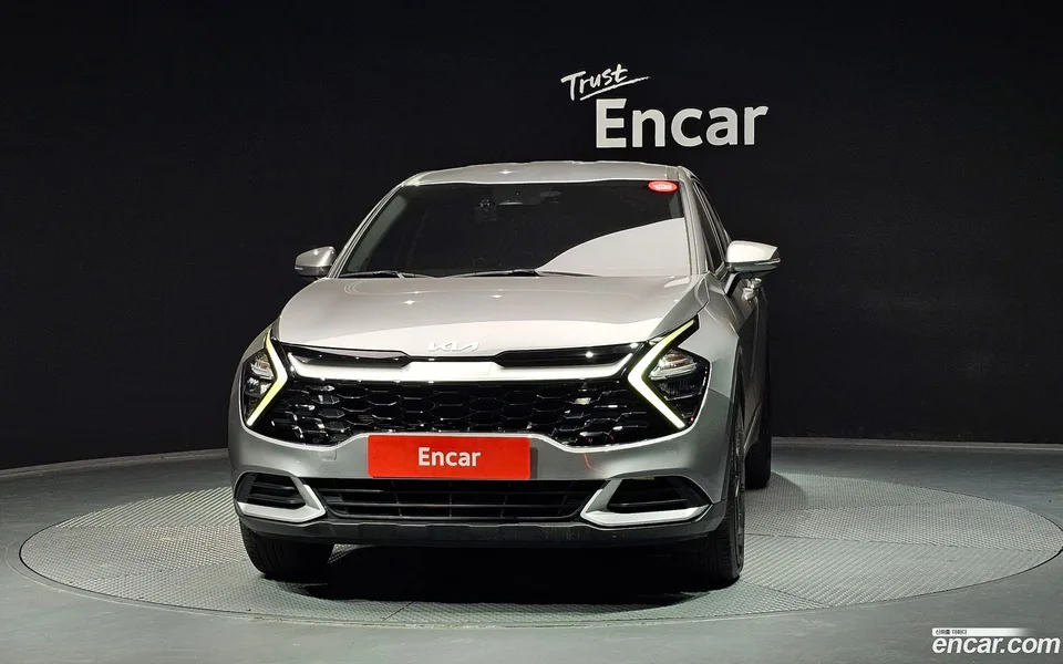 Kia Sportage 2.0 2WD 2022 — миниатюра 3