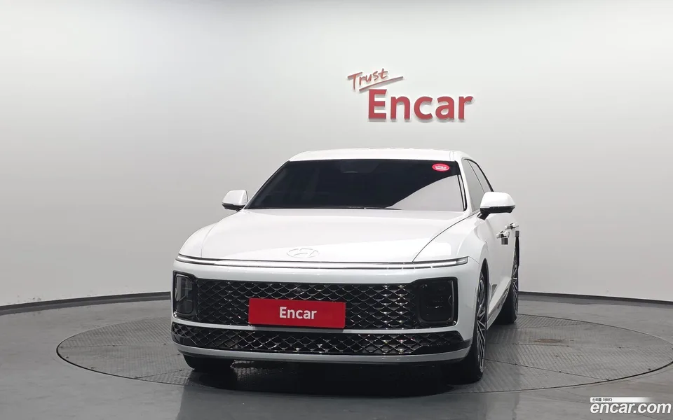 Hyundai Grandeur Hybrid 2023 — миниатюра 3