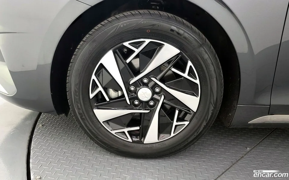 Hyundai Grandeur IG Hybrid 2022 — миниатюра 5