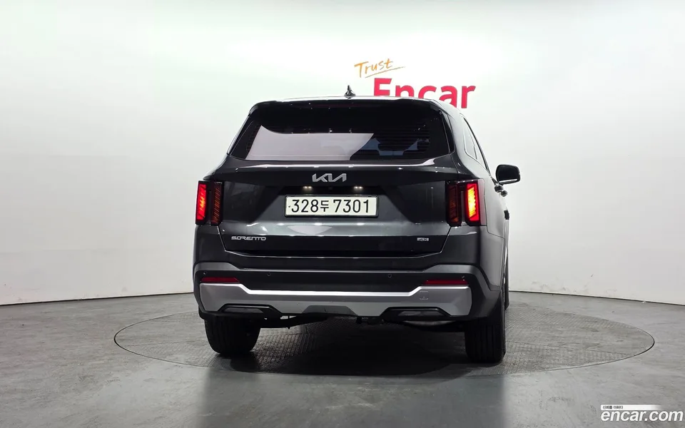 Kia Sorento 2.2 4WD 2023 — миниатюра 4