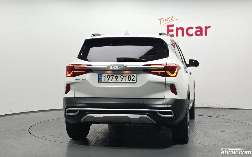 Kia Seltos 1.6 2WD 2022 — миниатюра 4