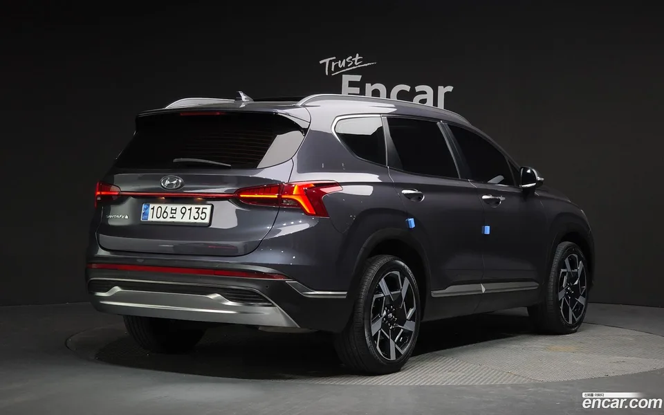 Hyundai SantaFe 2.5T 2WD 2022 — миниатюра 2