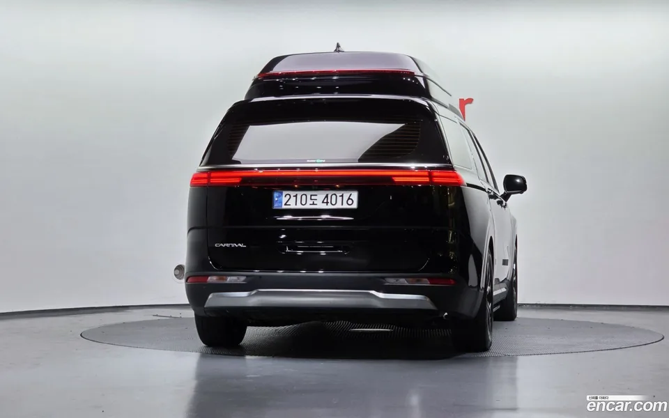 Kia Carnival 9 () 2022 — миниатюра 4