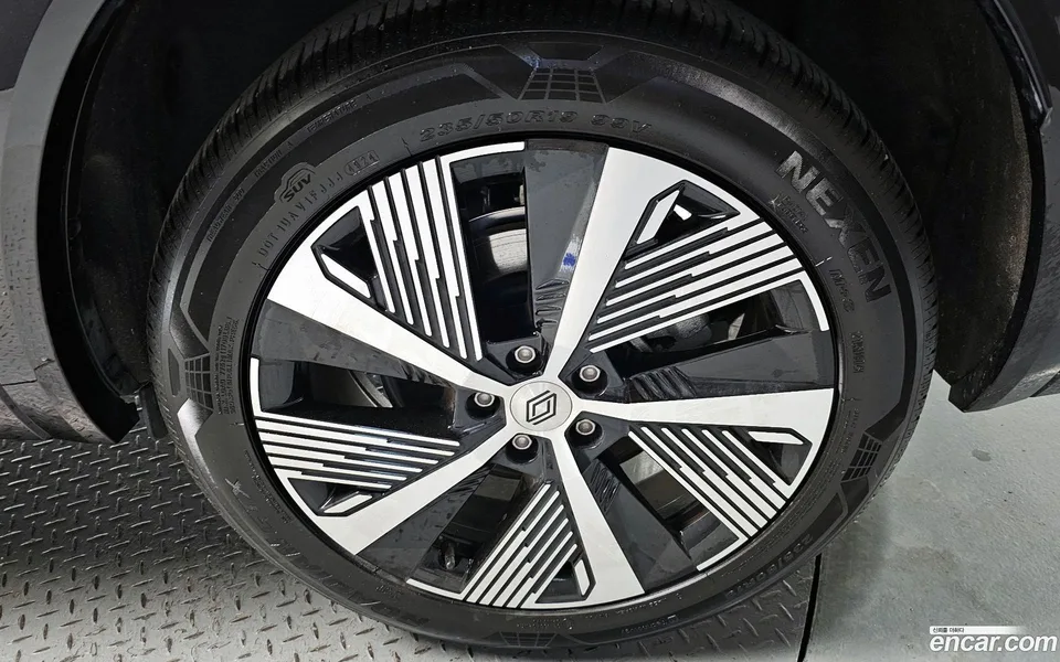 Renault Samsung Grand Koleos 1.5 E-TECH 2WD 2025 — миниатюра 5