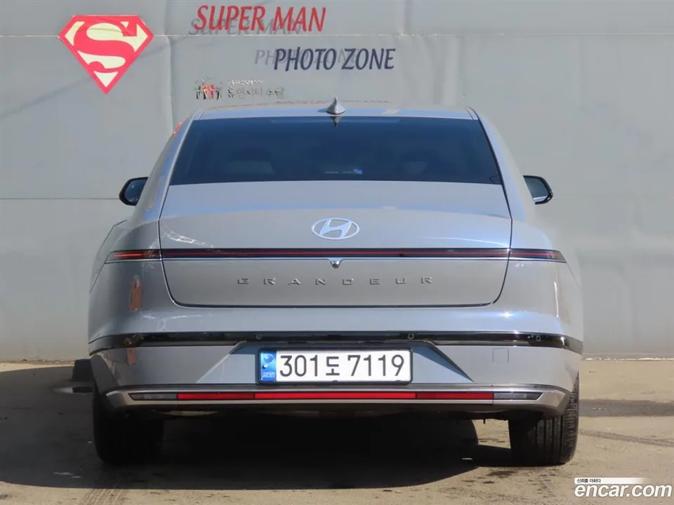 Hyundai Grandeur 2.5 2WD 2023 — миниатюра 4