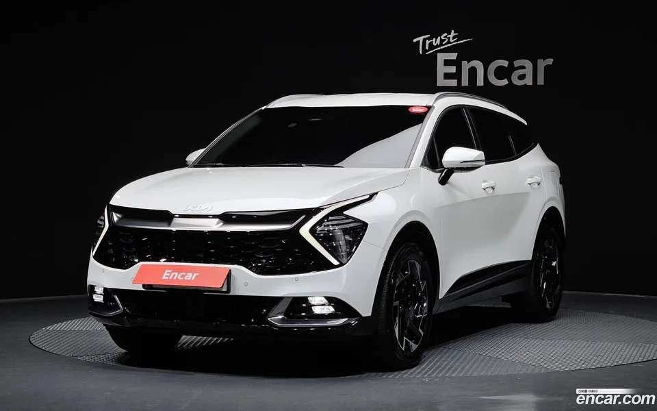 Kia Sportage 1.6 2WD 2022 — фото 1, купить с доставкой в Москву