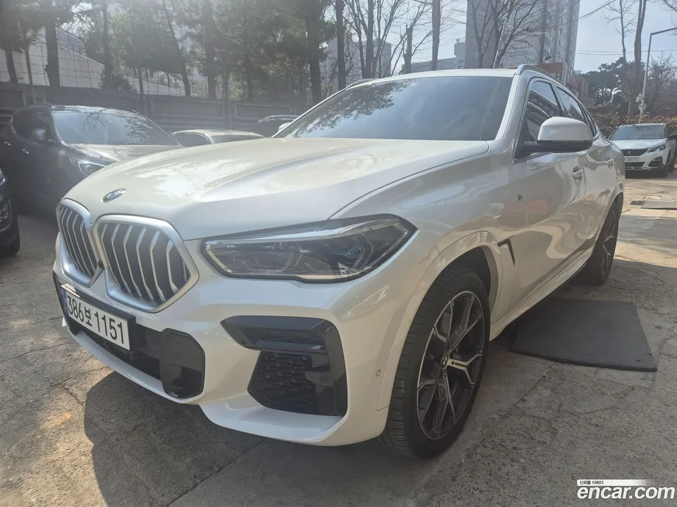 BMW X6 xDrive30d M 2023 — миниатюра 2