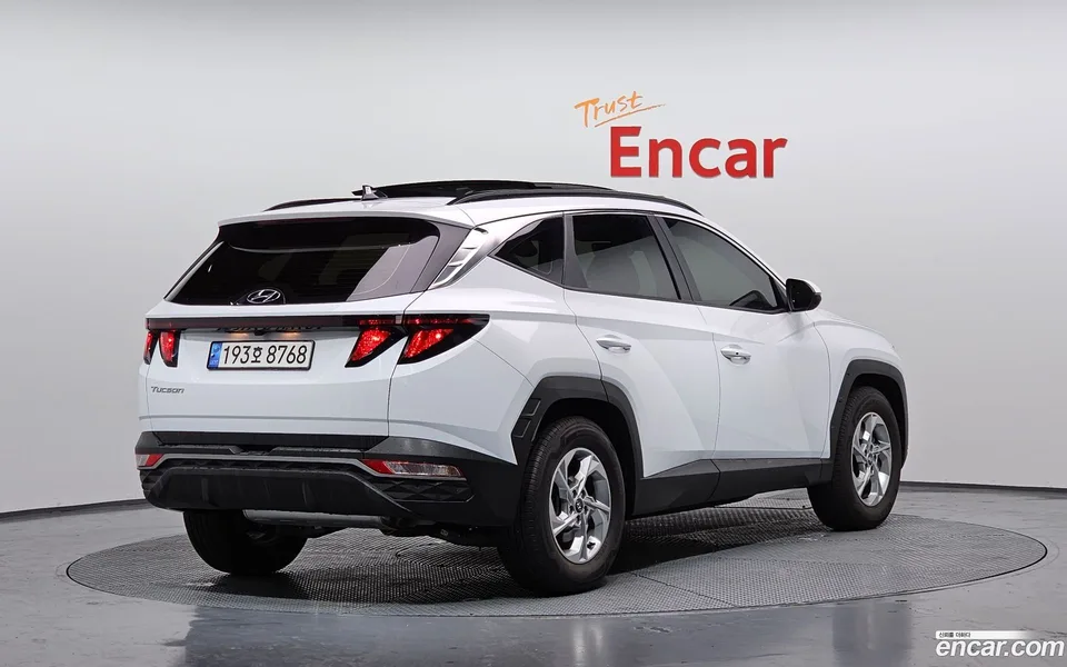 Hyundai Tucson 1.6 2WD 2023 — миниатюра 2