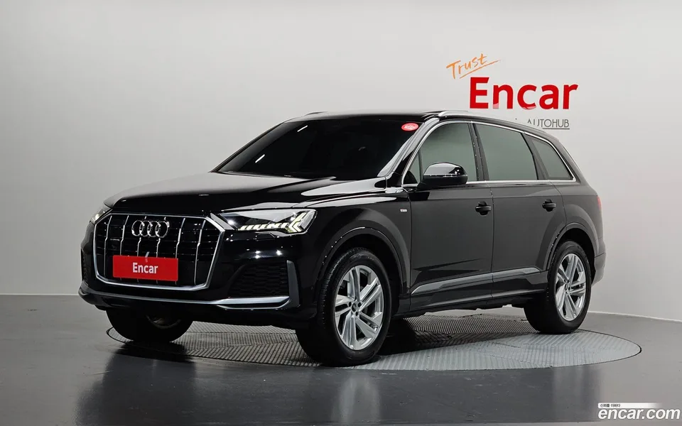 Audi Q7 (4M) 45 TDI 2022 — фото 1, купить с доставкой в Москву