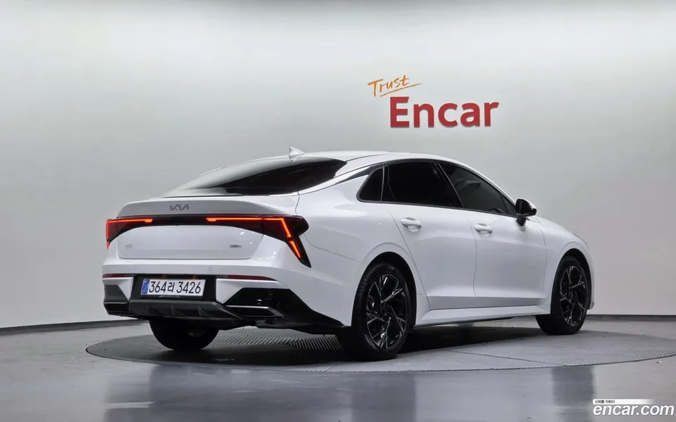 Kia K5 Hybrid 2025 — миниатюра 2