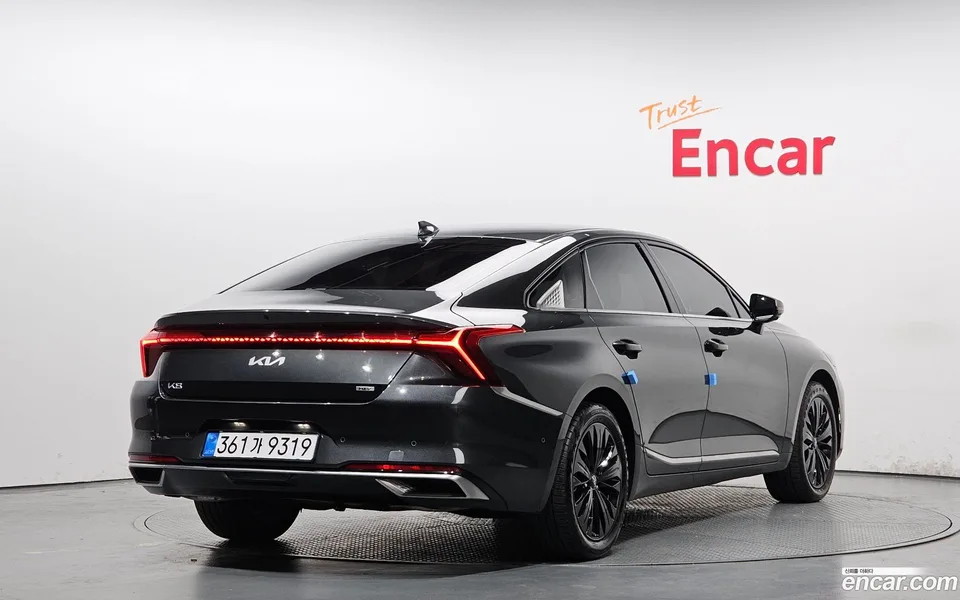 Kia K8 Hybrid 2023 — миниатюра 2