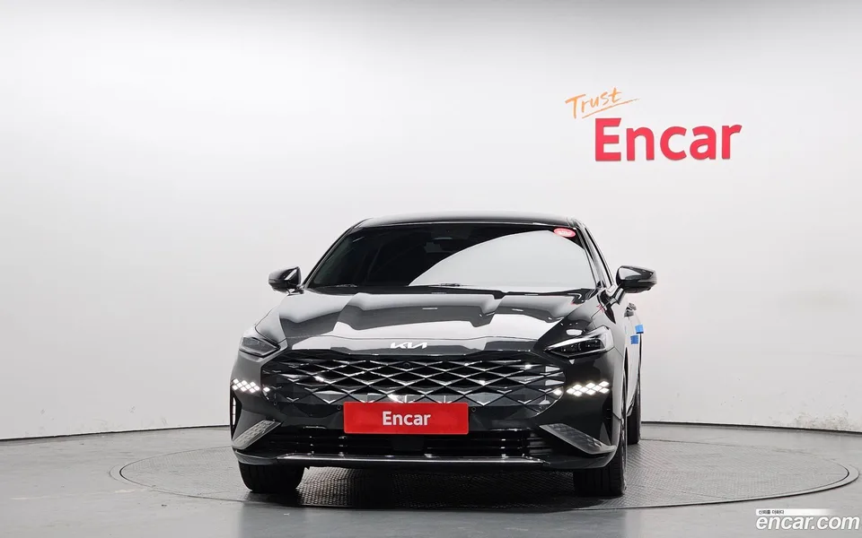 Kia K8 Hybrid 2023 — миниатюра 3