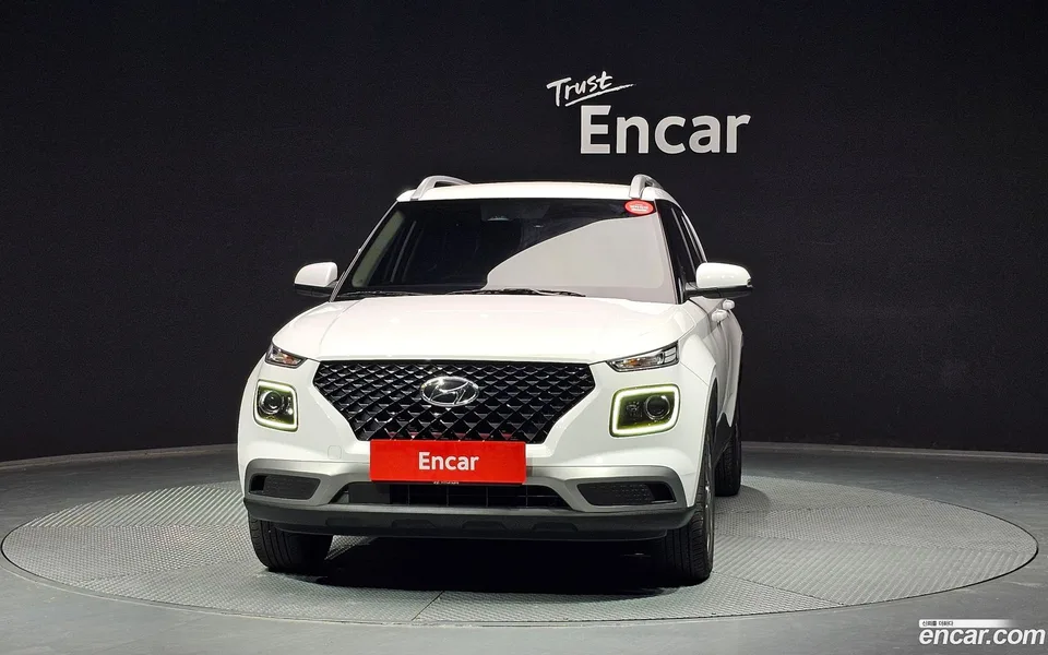 Hyundai Venue 1.6 2023 — миниатюра 3
