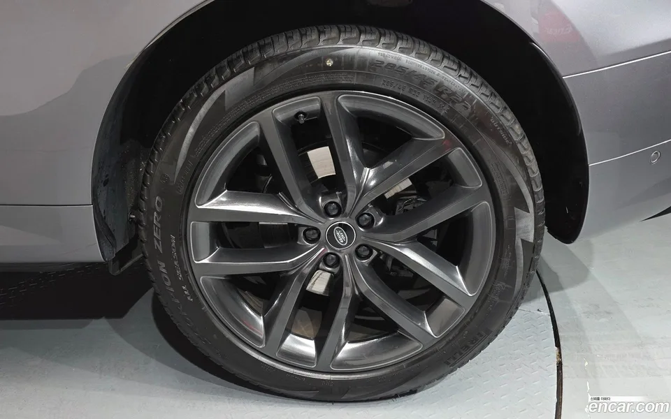 Land Rover Range Rover Sport D300 HSE 2023 — миниатюра 5