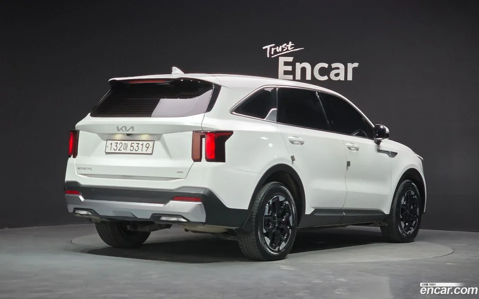 Kia Sorento 2.2 4WD 2023 — миниатюра 2