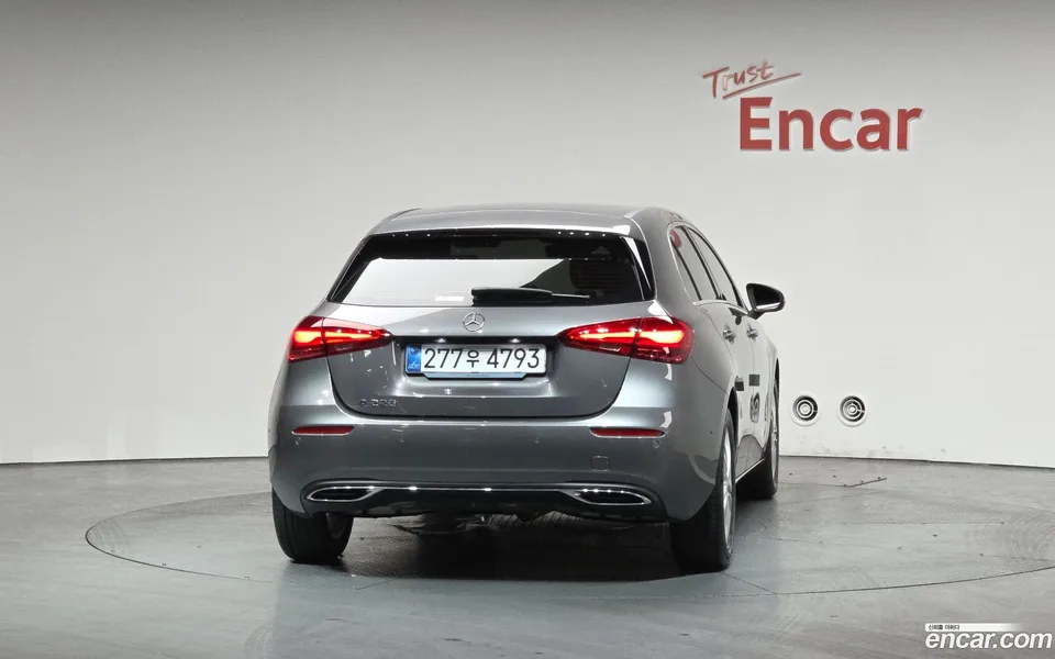 Mercedes-Benz A-Class A220 2025 — миниатюра 4