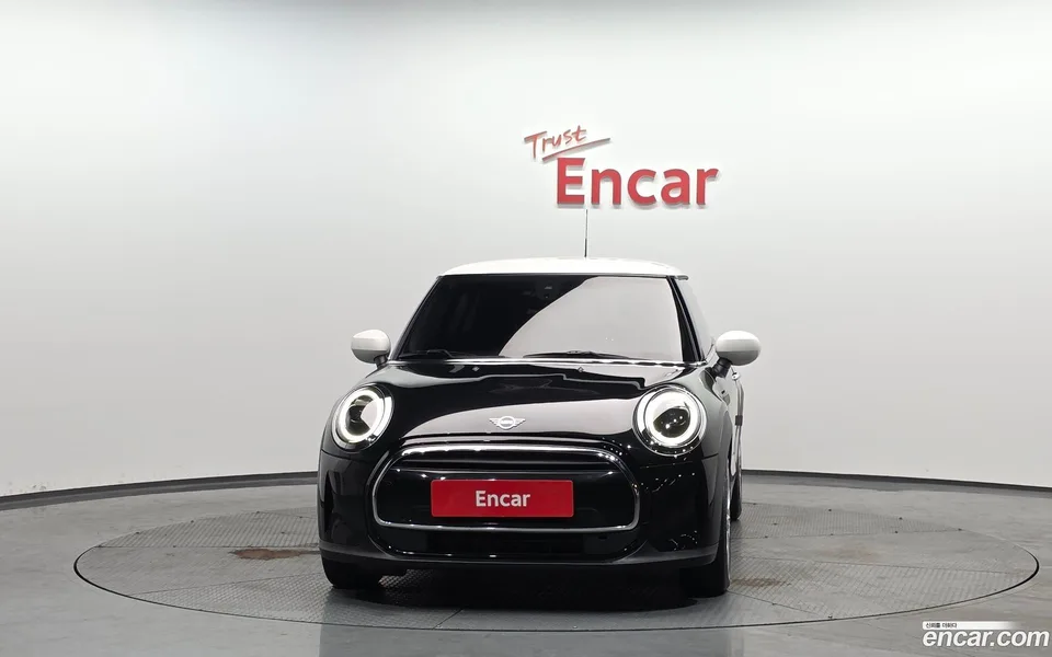 MINI Cooper 2022 — миниатюра 3