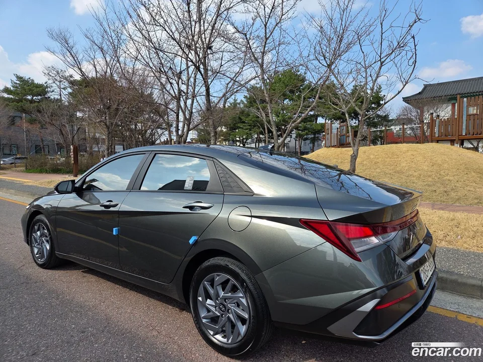 Hyundai Avante CN7 1.6 2023 — миниатюра 4