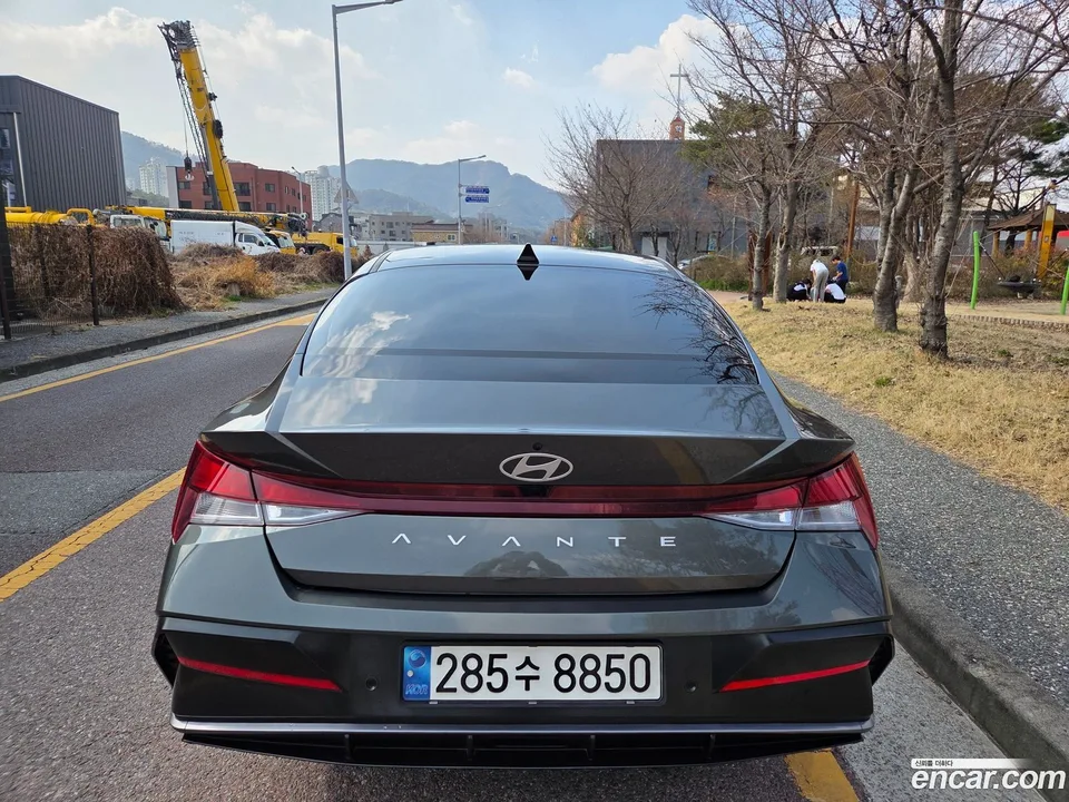 Hyundai Avante CN7 1.6 2023 — миниатюра 5
