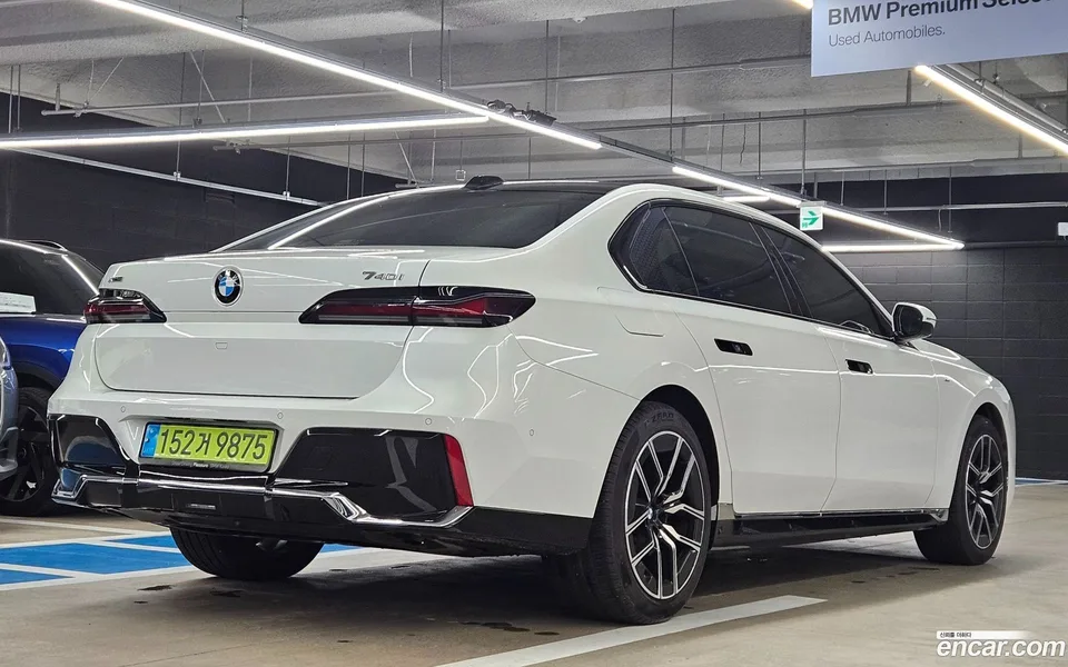 BMW 7 Series 740i xDrive M 2024 — миниатюра 2